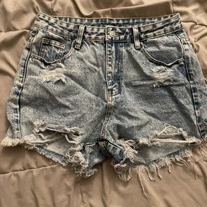 Hi rise acid wash distressed shorts